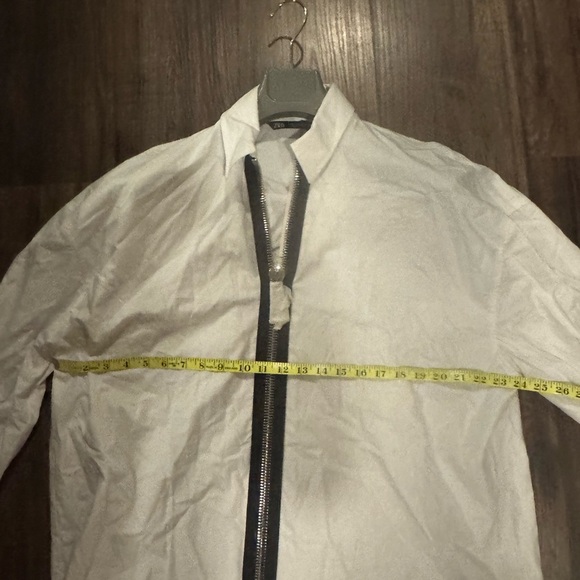 NWT Zara oversized button down with zipper detail sz M - Picture 3 of 4